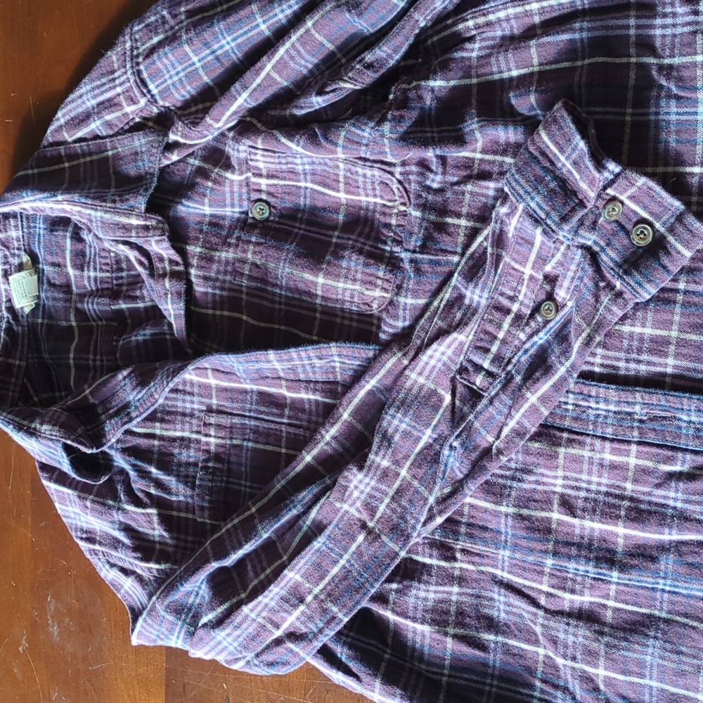 Duluth Trading Large women's purple flannel